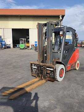 Muletto usato LINDE H35D-02 DIESEL VIERRADFRONTSTAPLER (13032684) backdrop