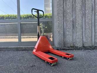 Muletto usato LINDE HPT M15 ELEKTRO HANDGABELHUBWAGENMANUELL (13050276)