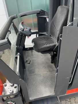 Muletto usato LINDE K-Schwenkschubgabel ELEKTRO HOCHREGALSCHMALGANGSTAPLER (12980072)