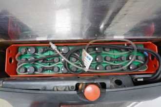 Muletto usato LINDE L 10 B 1172 ELEKTRO HOCHHUBWAGENDEICHSEL (13037719)