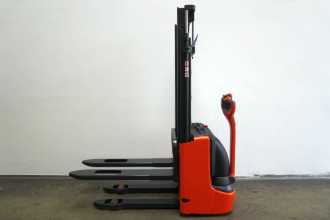 Muletto usato LINDE L 12 1172 ELEKTRO HOCHHUBWAGENDEICHSEL (13031266)