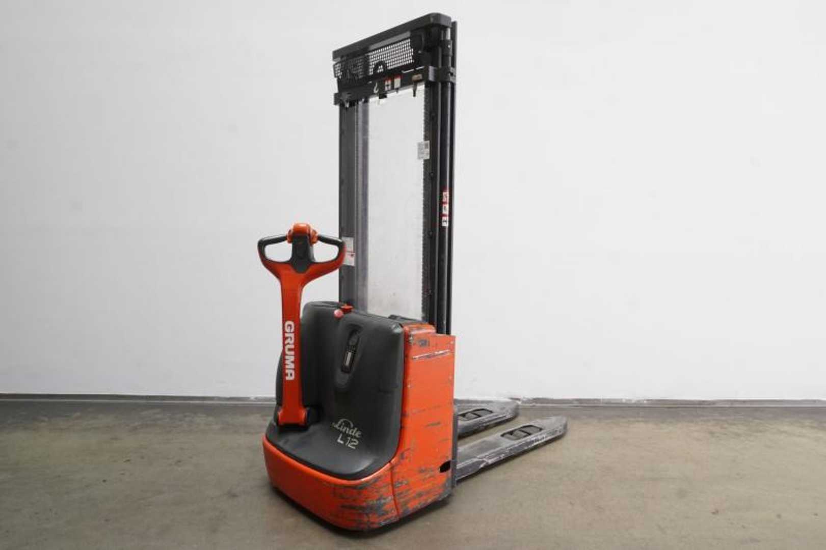 Muletto usato LINDE L 12 1172 ELEKTRO HOCHHUBWAGENDEICHSEL (13043713)