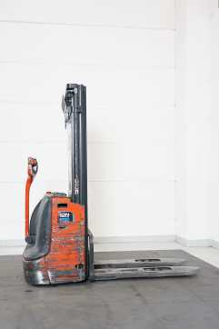 Muletto usato LINDE L 12 1172 LI-ION ELEKTRO HOCHHUBWAGENDEICHSEL (13042792)