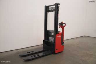 Muletto usato LINDE L 12 ELEKTRO HOCHHUBWAGENDEICHSEL (13039799)