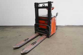 Muletto usato LINDE L 14 AP i 372 ELEKTRO HOCHHUBWAGENFAHRERSTAND (13038585)