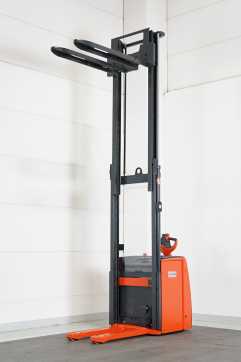 Muletto usato LINDE L 16 1173-01 ELEKTRO HOCHHUBWAGENDEICHSEL (13037602)