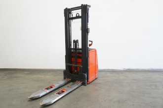 Muletto usato LINDE L 16 1173-01 ELEKTRO HOCHHUBWAGENDEICHSEL (13067616)