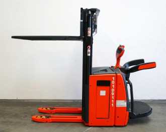 Muletto usato LINDE L 16 AP i 1173-01 ELEKTRO HOCHHUBWAGENFAHRERSTAND (13033954)