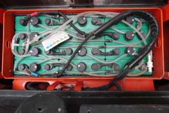 Muletto usato LINDE L 20 i 1173 ELEKTRO HOCHHUBWAGENDEICHSEL (13043454)