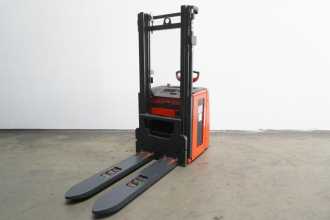 Muletto usato LINDE L 20 i 1173 ELEKTRO HOCHHUBWAGENDEICHSEL (13057150)