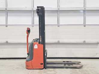 Muletto usato LINDE L10 ELEKTRO HOCHHUBWAGENDEICHSEL (13074787)
