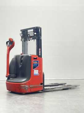 Muletto usato LINDE L12-1172 ELEKTRO HOCHHUBWAGENDEICHSEL (13074198)