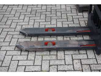 Muletto usato LINDE L12 ELEKTRO HOCHHUBWAGENMANUELLELEKTRISCH (13064281)