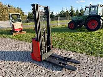 Muletto usato LINDE L12 Triplex BR 1172 Neugerät ELEKTRO HOCHHUBWAGENDEICHSEL (13075294)