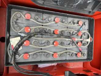 Muletto usato LINDE L12AC ELEKTRO HOCHHUBWAGENDEICHSEL (13068808)