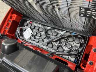 Muletto usato LINDE L14 ELEKTRO HOCHHUBWAGENDEICHSEL (13067164)