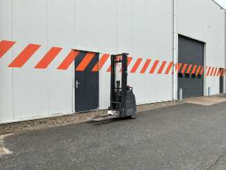 Muletto usato LINDE L14 ELEKTRO HOCHHUBWAGENDEICHSEL (13073786)