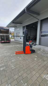 Muletto usato LINDE L14AP ELEKTRO HOCHHUBWAGENDEICHSEL (12920925)