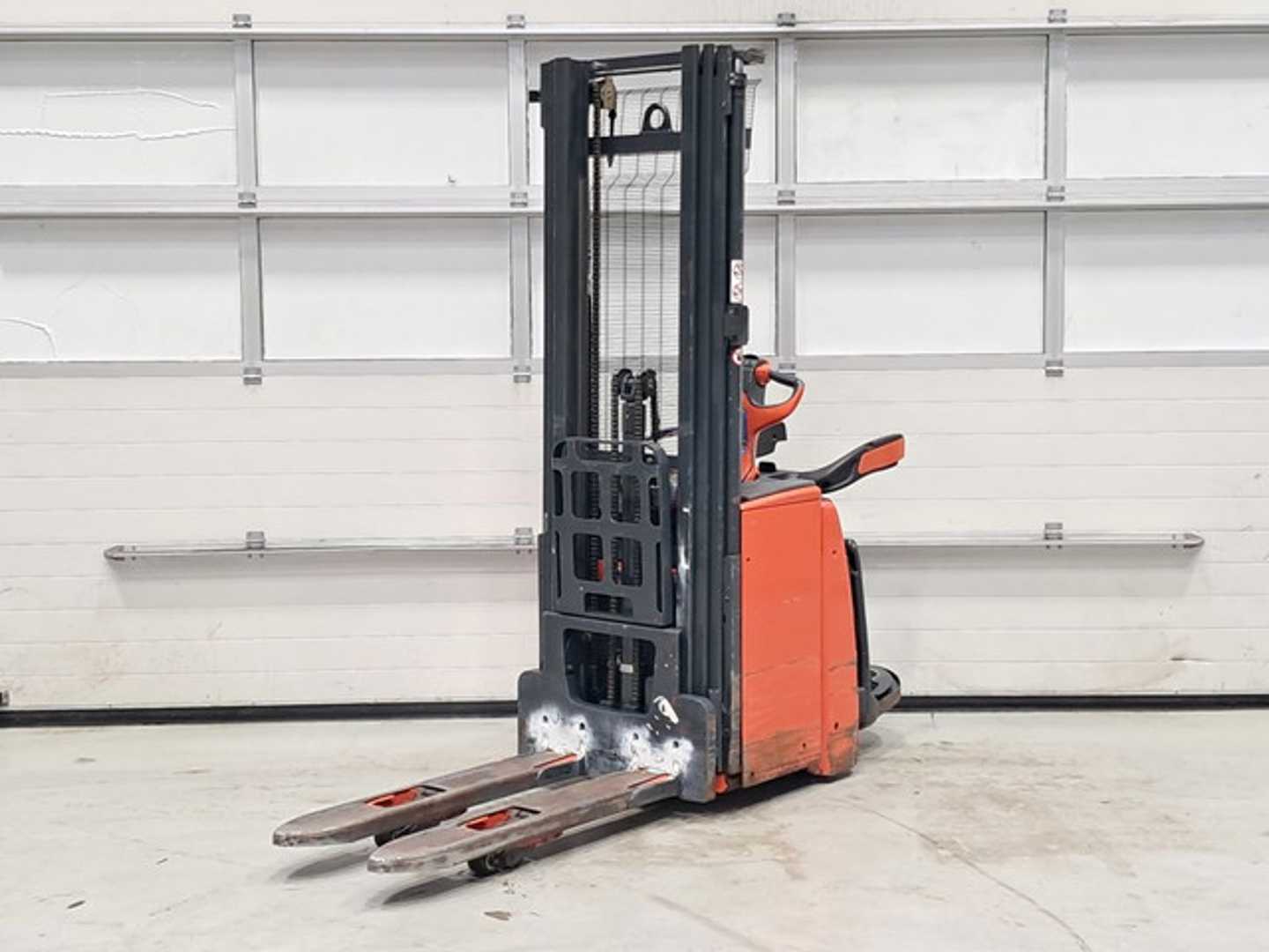 Muletto usato LINDE L14AP ELEKTRO NIEDERHUBWAGENSEMIELEKTRISCH (13058587)