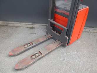Muletto usato LINDE L16 ELEKTRO HOCHHUBWAGENDEICHSEL (13044559)