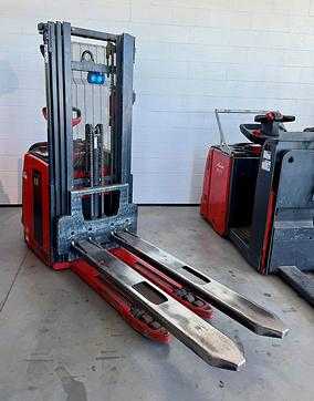 Muletto usato LINDE L16APi/1173 ELEKTRO HOCHHUBWAGENDEICHSEL (12944016) backdrop