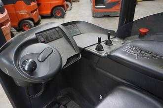 Muletto usato LINDE R 12C - Nur 4.341 Stunden ELEKTRO SCHUBMASTSTAPLER (13061491)