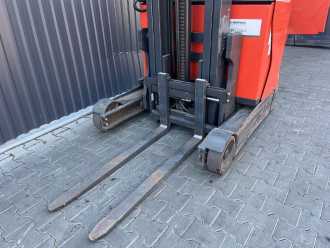 Muletto usato LINDE R10B-01 ELEKTRO SCHUBMASTSTAPLER (13038492)