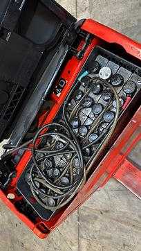 Muletto usato LINDE T 16 ELEKTRO NIEDERHUBWAGENDEICHSEL (13073173)