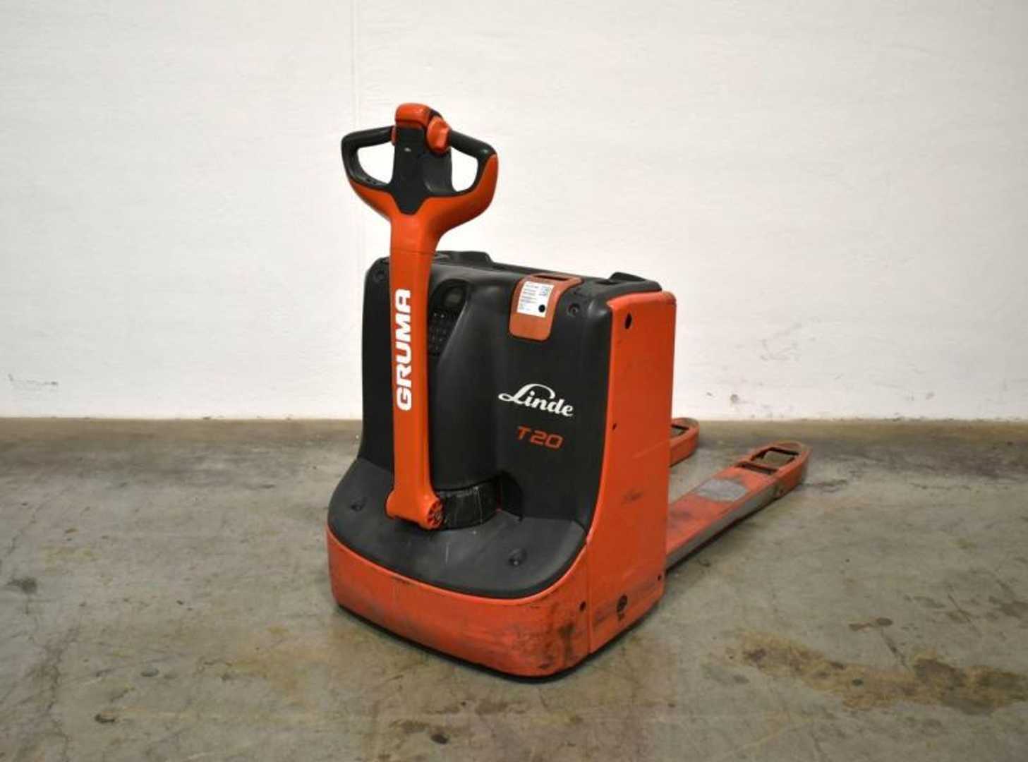 Muletto usato LINDE T 20 1152 ELEKTRO NIEDERHUBWAGENDEICHSEL (13074977)