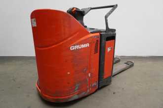 Muletto usato LINDE T 20 SP 131-08 ELEKTRO NIEDERHUBWAGENFAHRERSTAND (13040791) backdrop