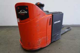 Muletto usato LINDE T 20 SP 131-08 ELEKTRO NIEDERHUBWAGENFAHRERSTAND (13072282) backdrop