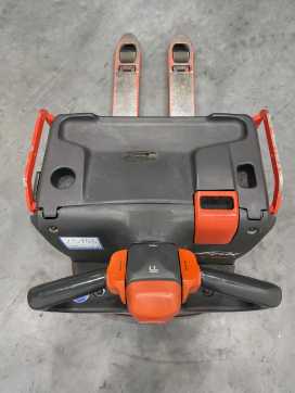 Muletto usato LINDE T18-1152 ELEKTRO NIEDERHUBWAGENDEICHSEL (13072994)