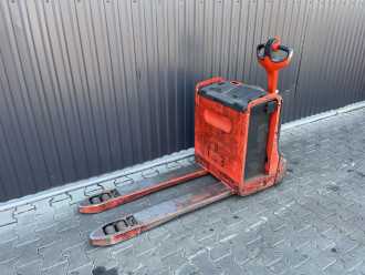 Muletto usato LINDE T18 ELEKTRO NIEDERHUBWAGENDEICHSEL (13041619) backdrop
