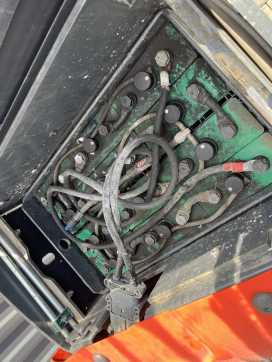 Muletto usato LINDE V10 ELEKTRO NIEDERHUBKOMMISSIONIERER (13065762)