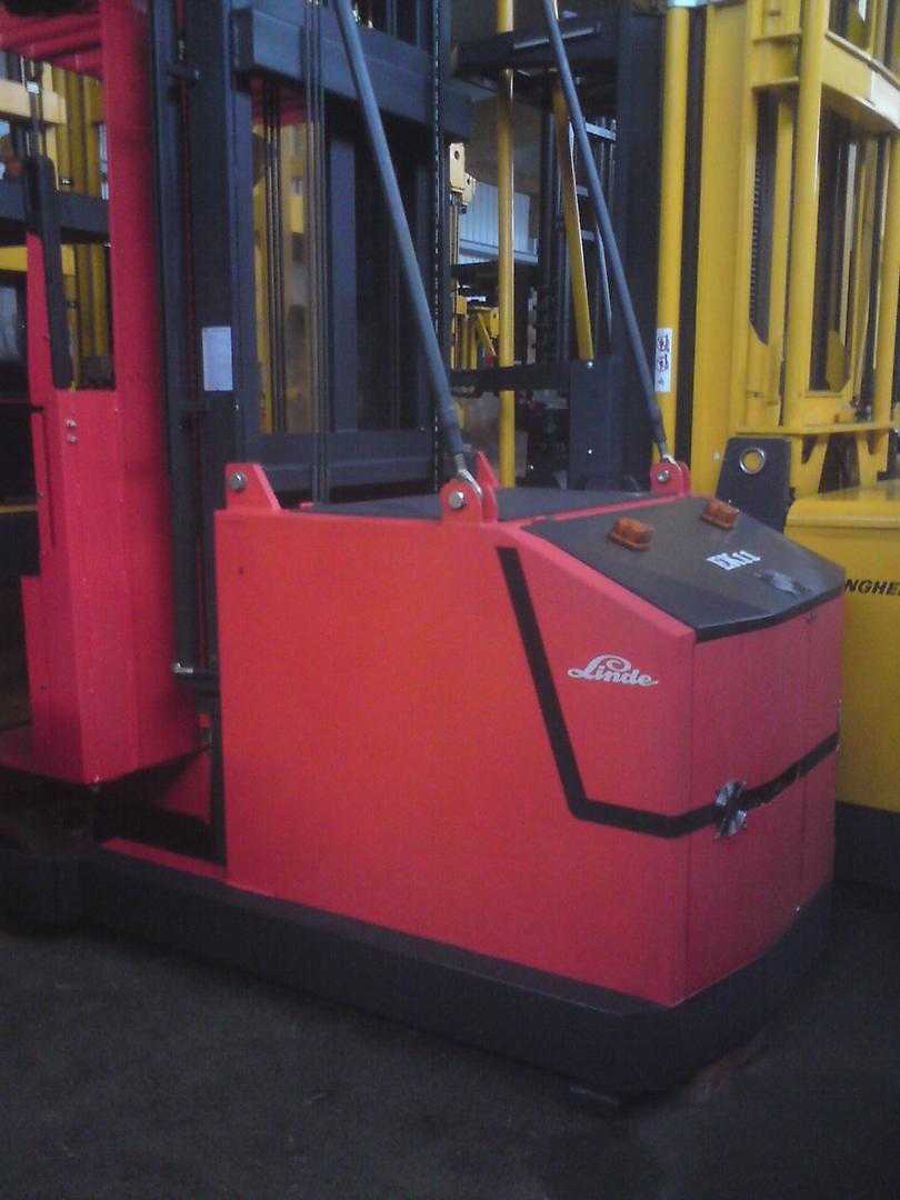 Muletto usato MAGAZINER EK1100 / Mastschwenkgabel ELEKTRO HOCHREGALKOMMISSIONIERER (2574043)