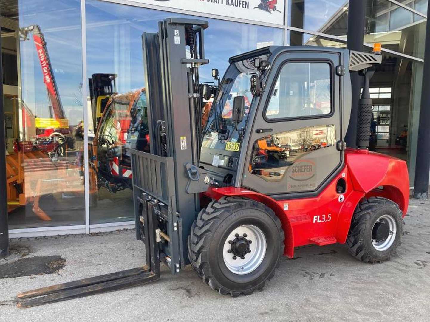 Muletto usato MAGNI FL3,5 DIESEL GELAENDESTAPLER (13036850)