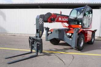 Muletto usato MAGNI RTH 5.18 S DIESEL TELESKOPARMSTAPLER (12974979) backdrop