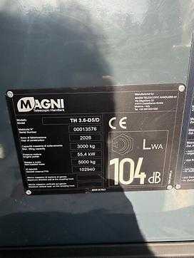 Muletto usato MAGNI TH 3.6  DIESEL TELESKOPARMSTAPLER (13043145)