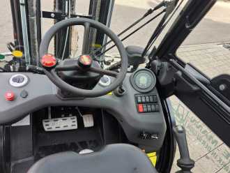 Muletto usato MANITOU MC 30-4 DIESEL GELAENDESTAPLER (12947481)