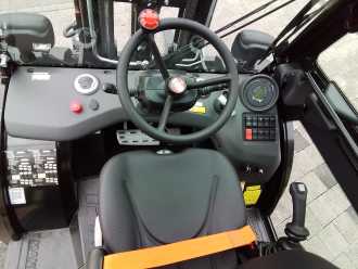 Muletto usato MANITOU MC 30-4 DIESEL GELAENDESTAPLER (12947483)