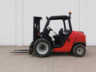 Muletto usato MANITOU MH 25-4T DIESEL GELAENDESTAPLER (13067393) backdrop
