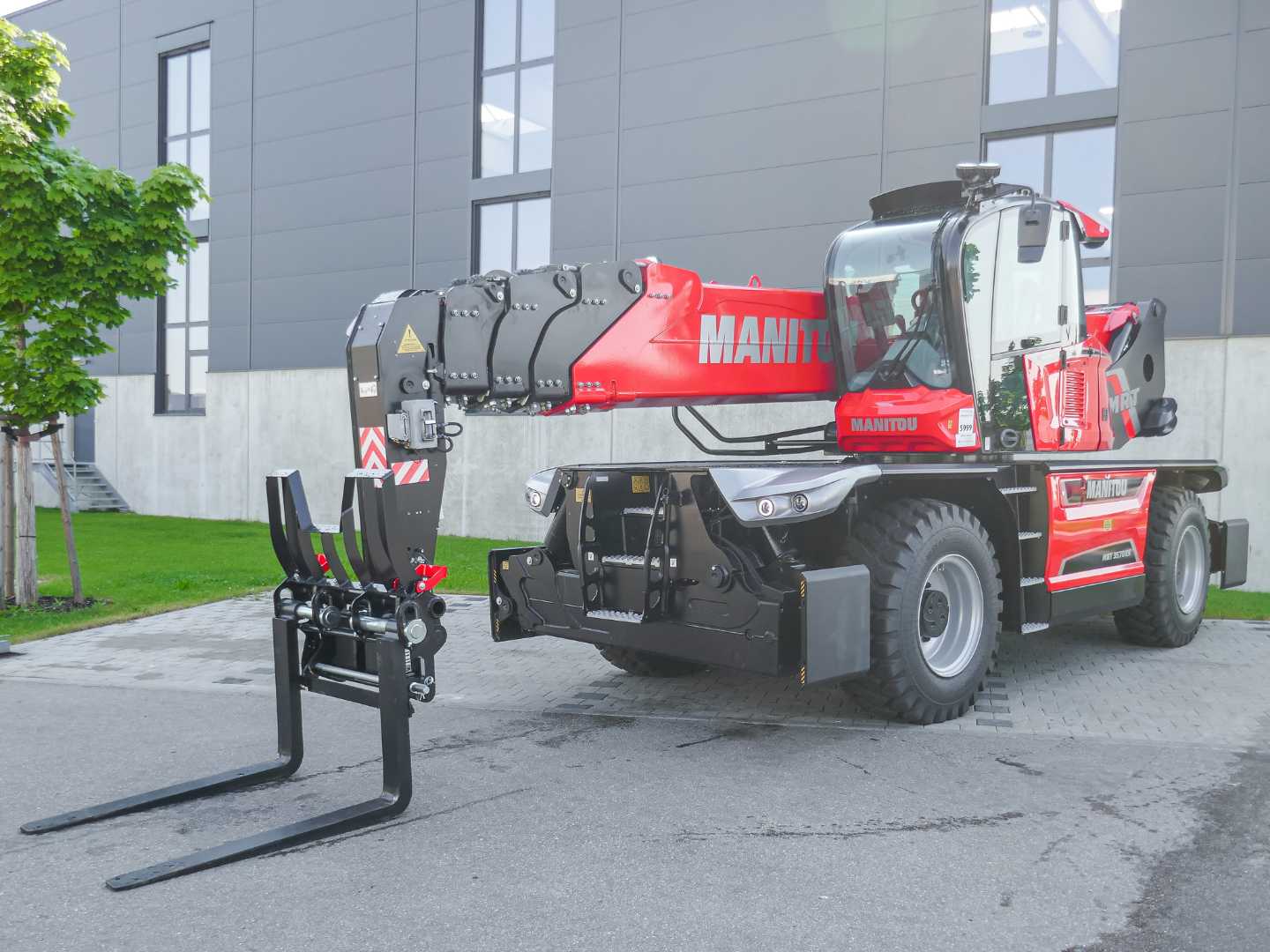 Muletto usato MANITOU MRT 3570 vision ES DIESEL TELESKOPARMSTAPLER (12848119)