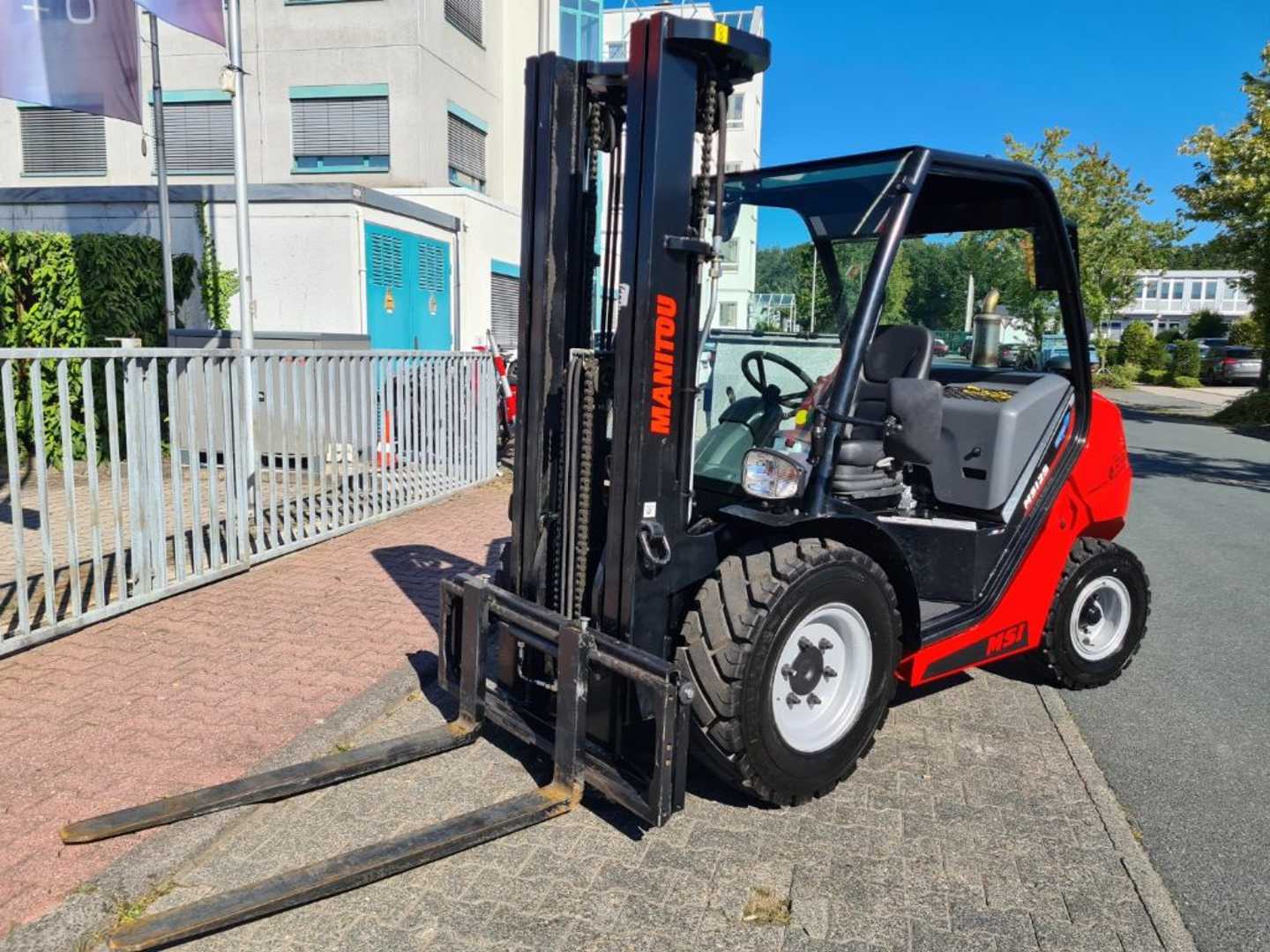 Muletto usato MANITOU MSI 25 D K ST5 S1 DIESEL GELAENDESTAPLER (13069842)