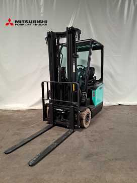 Muletto usato MITSUBISHI FB 16 ACNT ELEKTRO DREIRADFRONTSTAPLER (13052527) backdrop