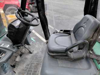Muletto usato MITSUBISHI FD50N DIESEL VIERRADFRONTSTAPLER (13030547)