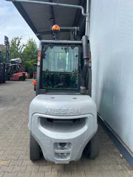 Muletto usato NISSAN YG1D2A300 DIESEL VIERRADFRONTSTAPLER (13061212)