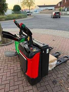 Muletto usato NOBLELIFT PT20Li ELEKTRO NIEDERHUBWAGENFAHRERSTAND (13074591)