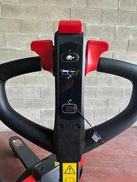 Muletto usato NOBLELIFT PTE 15 NUOVO - NEW - STOCK ELEKTRO NIEDERHUBWAGENDEICHSEL (12959552)
