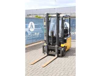 Muletto usato OM Carrelli XE 15-3 ELEKTRO VIERRADFRONTSTAPLER (13062975)