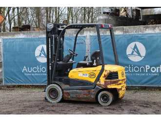 Muletto usato OM Carrelli XE 25 ELEKTRO VIERRADFRONTSTAPLER (13041182)